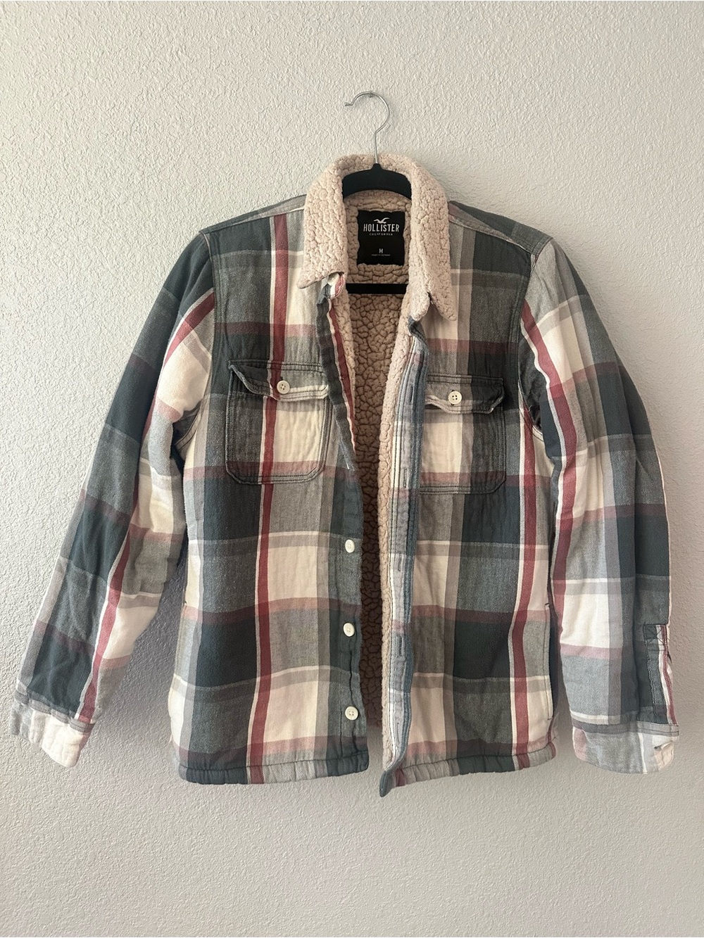 Hollister Men’s Plaid Sherpa Jacket - Gray, Red & Cream